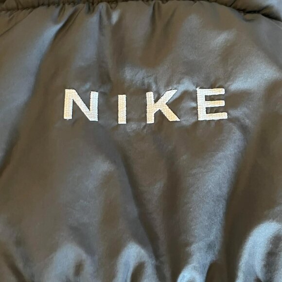 Vintage Nike Grey Puffer Vest Women's size Small (4-6) - Picture 6 of 7